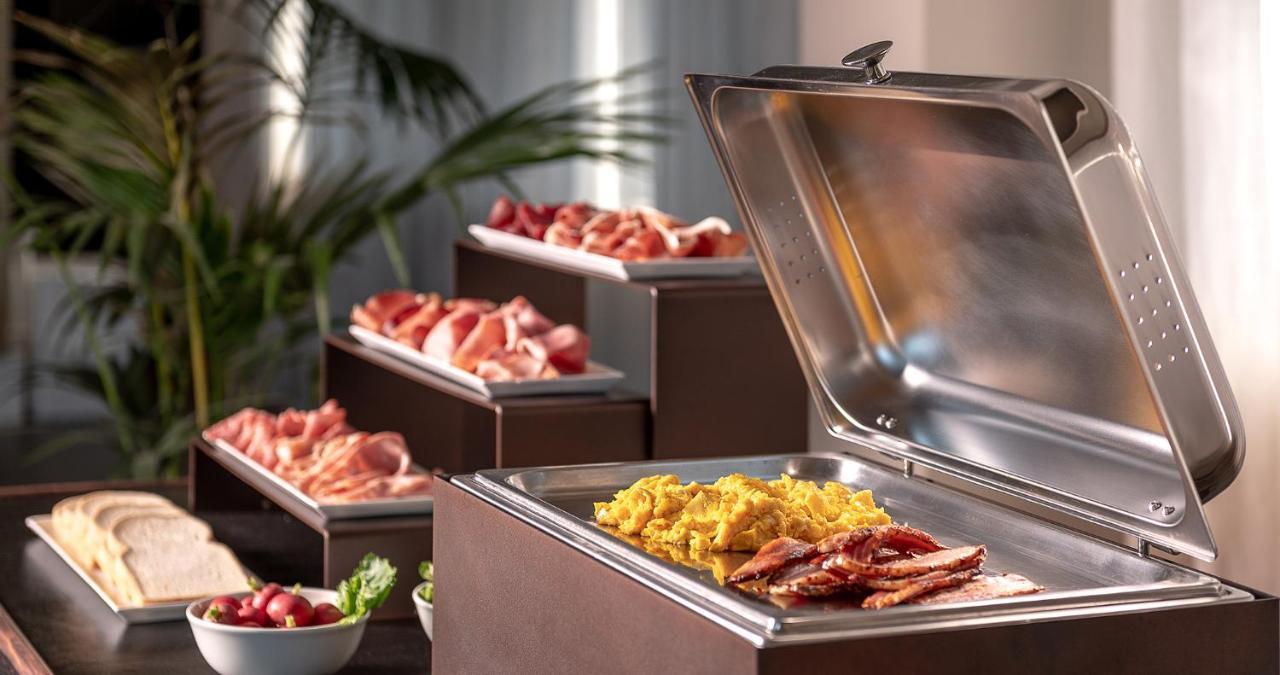Victoria Palace Hotel 카톨리카 외부 사진